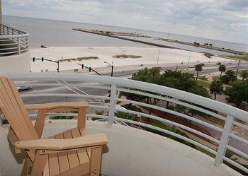 Ocean Club At Biloxi Luxury Condominiums Exterior photo